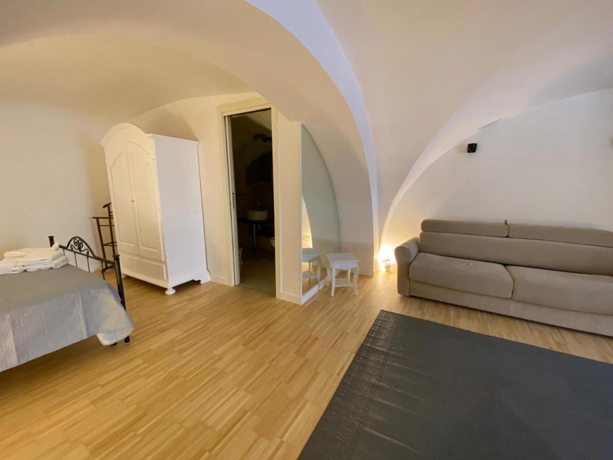 Pumo Di Bari Apartment ภายนอก รูปภาพ