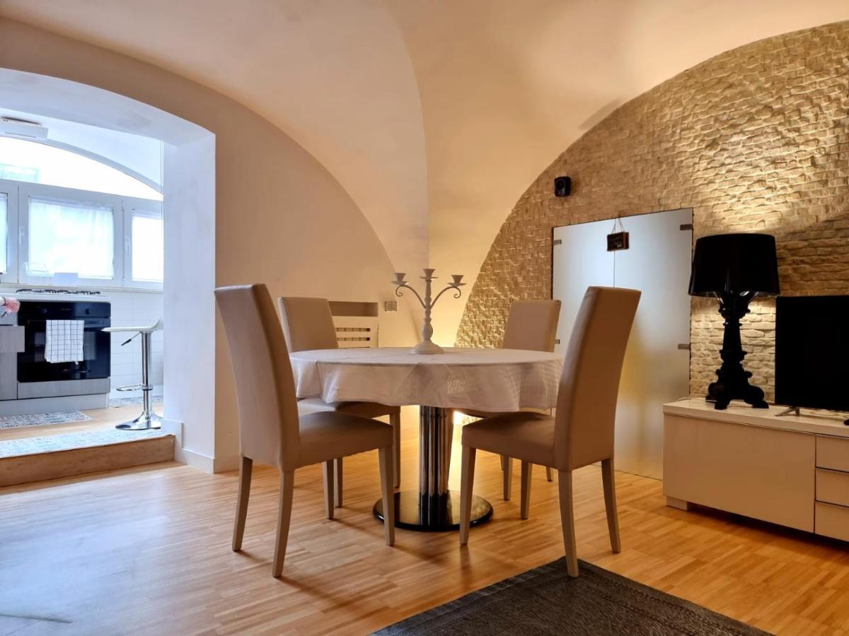 Pumo Di Bari Apartment ภายนอก รูปภาพ